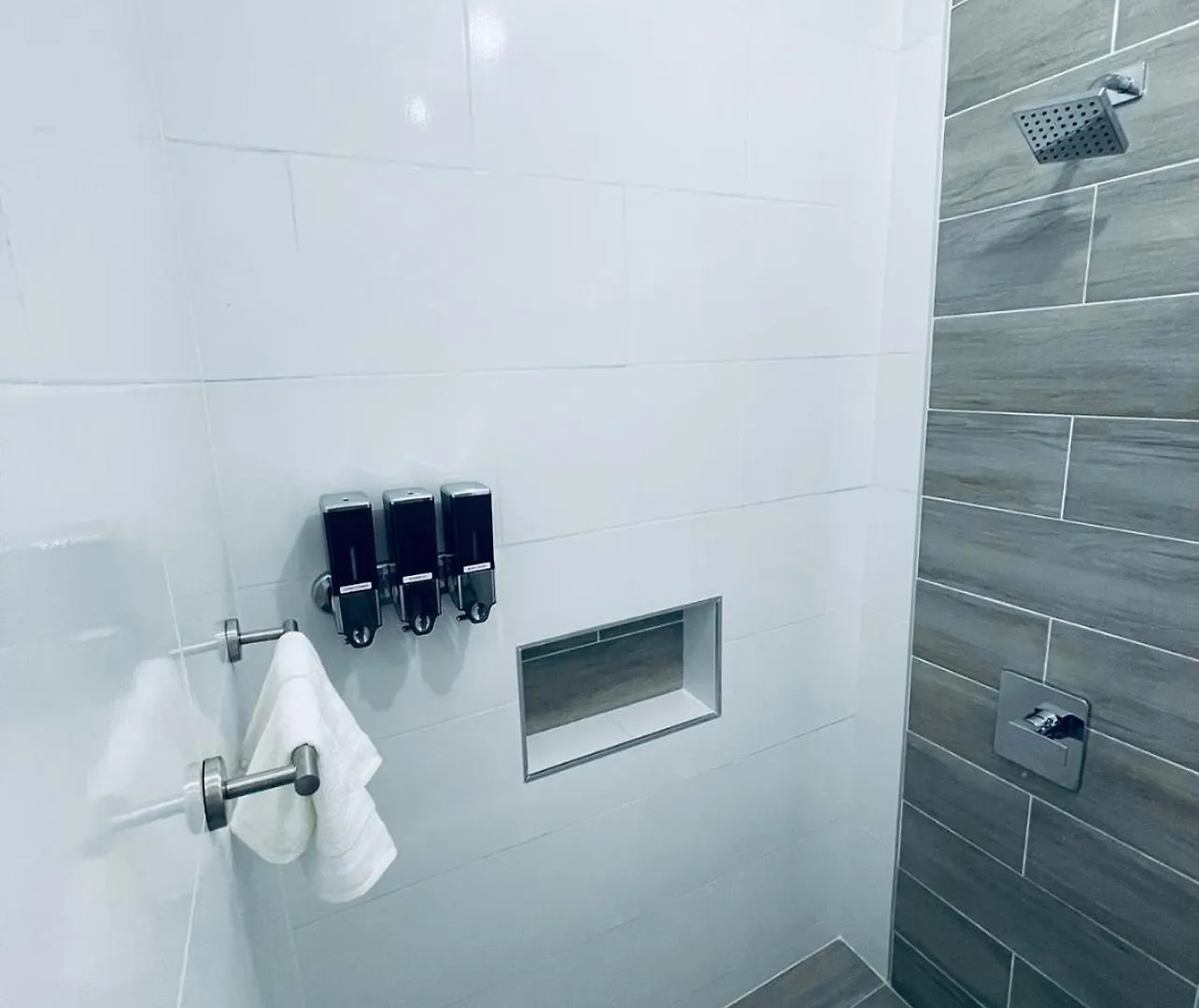 Little-Hideaway, Montego Bay Apartment