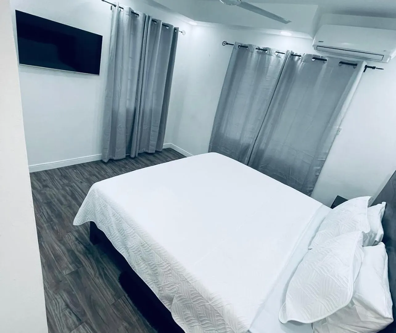 Little-Hideaway, Montego Bay Apartment